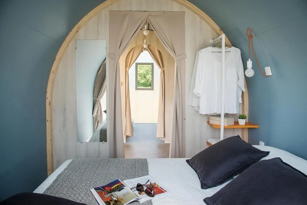 Camping Baie De Saint Pol مكان تخييم Saint-Pol-de-Léon